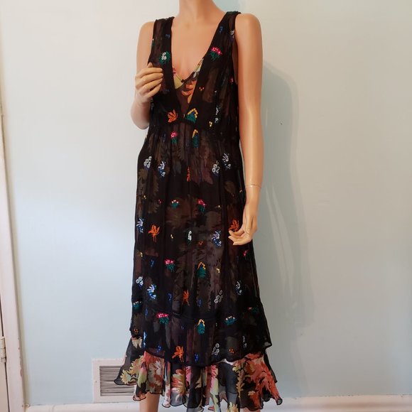 NWT Anthropologie Floreat two pieces Embroidered Dress. Size 8. - Picture 10 of 16